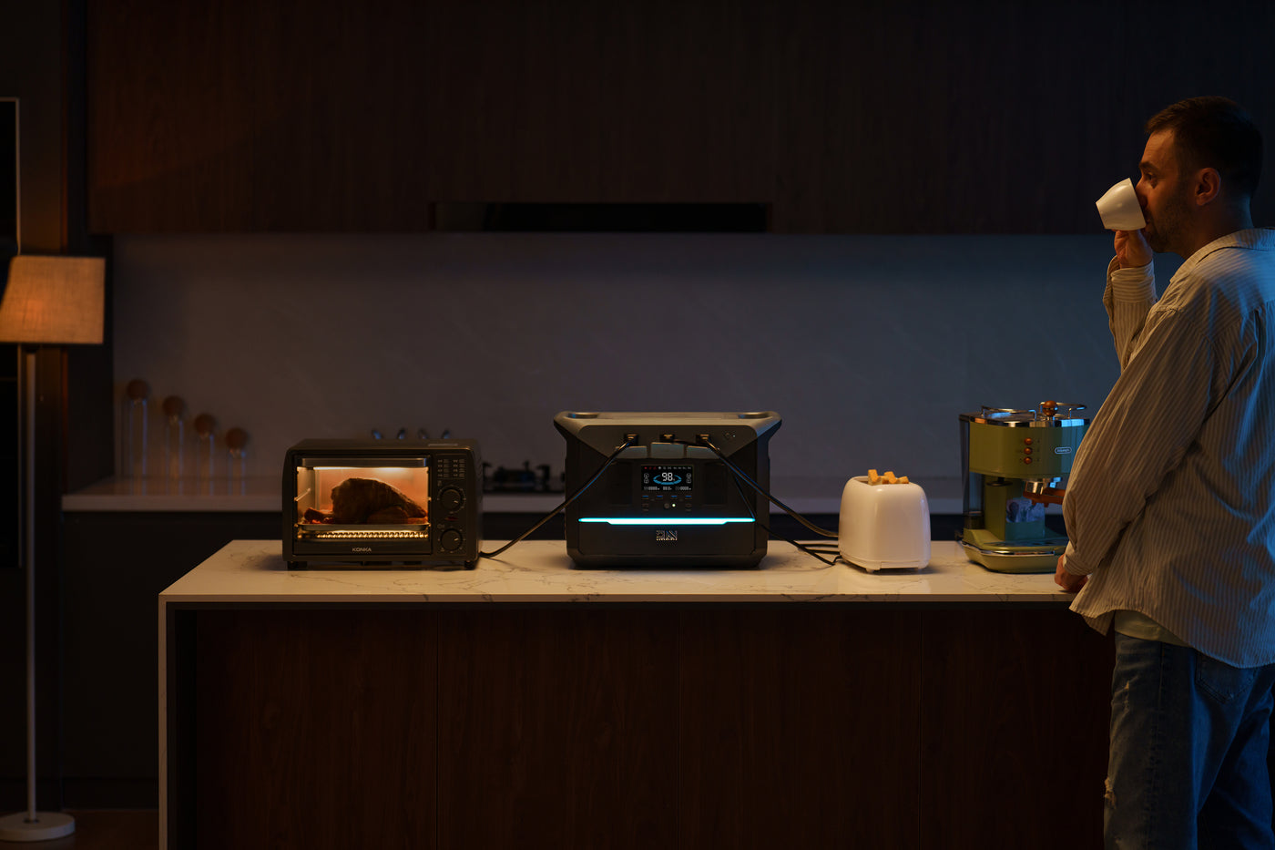 DaranEner offers a range of portable power stations and solar generators DaranEner offers a range of portable power stations and solar generators